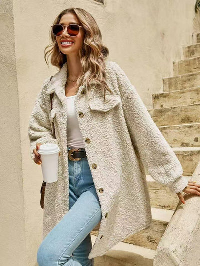 Abrigo de Piel Sintética Tipo Teddy con Capucha Largo Medio para Mujer - Image 9
