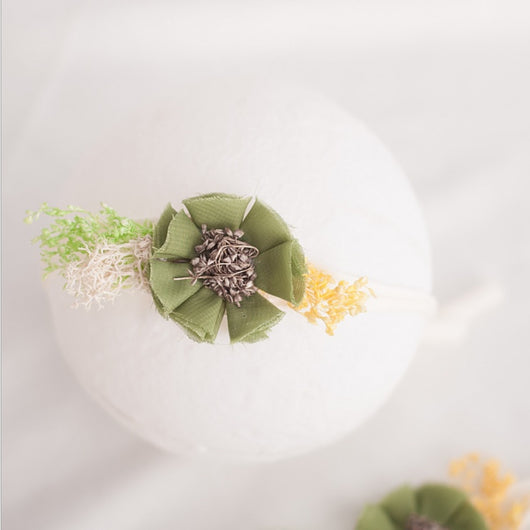 Diadema Floral Artesanal para Bebé - Joya Delicada para el Cabello - Image 13