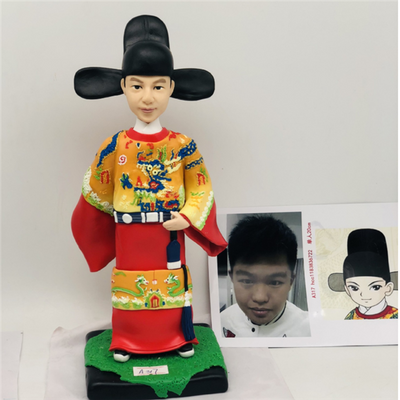 Figura de Arcilla Artesanal - Image 11