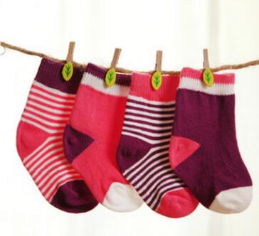 Conjunto de Calcetines Cálidos para Bebé Recién Nacido - Algodón Suave a Rayas 0-3 Años - Image 3