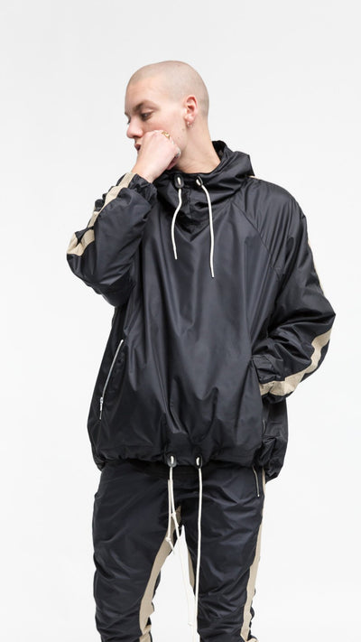Abrigo Impermeable con Capucha - Image 3