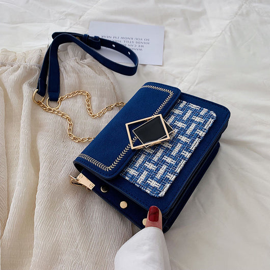 Bolso Bandolera Estilo Occidental con Cadena - Image 7
