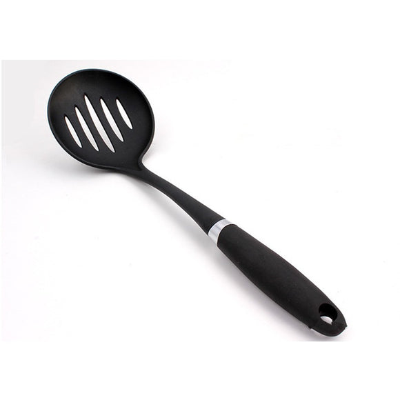 Set de 7 Utensilios de Cocina Estilo Occidental en Nylon