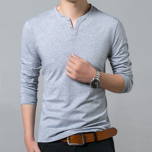Playera Cuello V Hombre - Diseño Clásico de Color Liso - Image 5