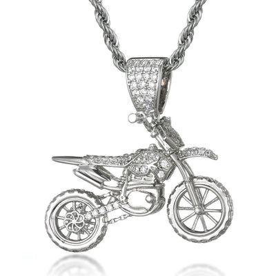 Dije Motociclista Hip Hop Chapado en Oro con Circonitas - Image 7