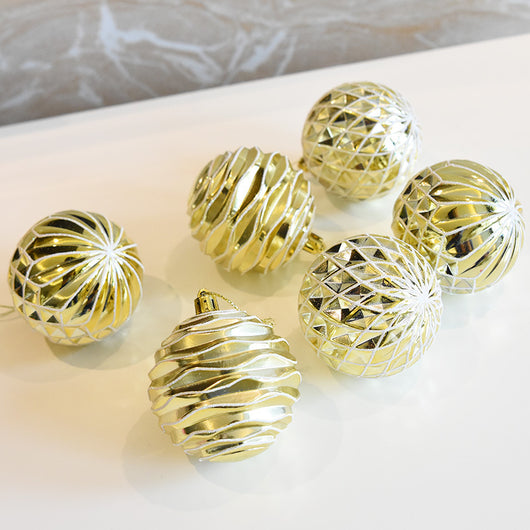 Bolas de Navidad Plásticas Pintadas para Decoración de Fiestas - Image 2