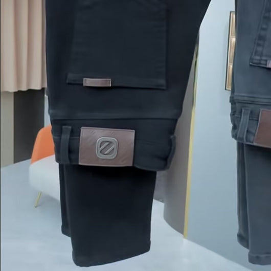 Jeans Slim Fit Negros Lavados para Hombre - Estilo Europeo Moderno - Image 21