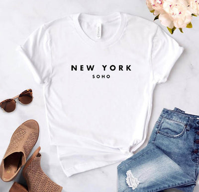 Playera Básica con Estampado de Letras - Diseño Minimalista - Image 2