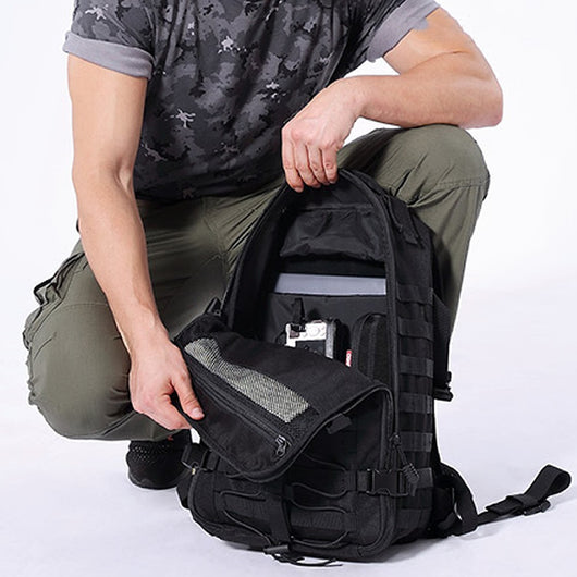 Mochila de Viaje Multifuncional para Aventuras al Aire Libre - Image 11