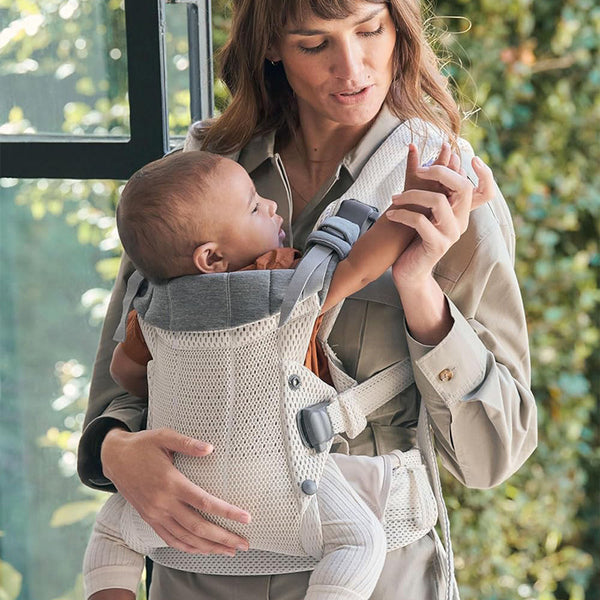 Cargador de Bebé Ergonómico 2 en 1 - Frente y Espalda