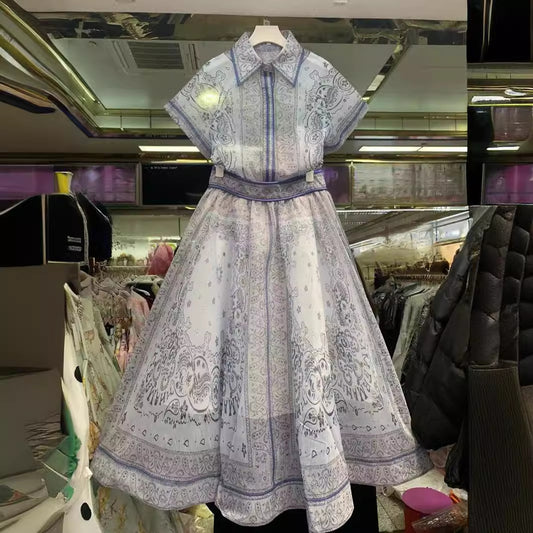 Conjunto Elegante Otoño Invierno: Blusa Estampada de Diseñador + Falda Larga con Cordón - Image 2