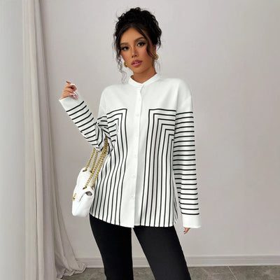 Blusa Rayada Estampada con Contraste de Colores y Botones Simples - Image 2