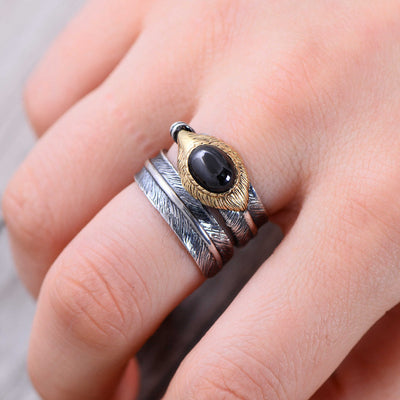 Anillo de Granate Vintage con Pluma Declarativa para Mujer