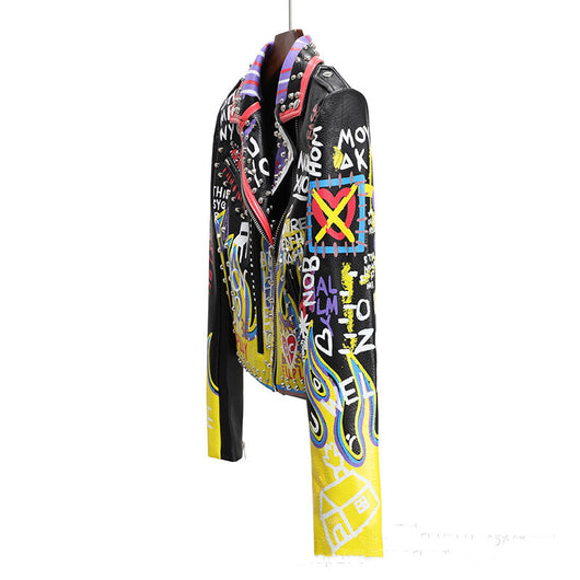 Chaqueta de Cuero para Motocicleta con Remaches Graffiti para Mujer - Image 5