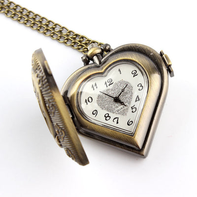 Reloj de Bolsillo Retro Corazón Hueco - Image 7