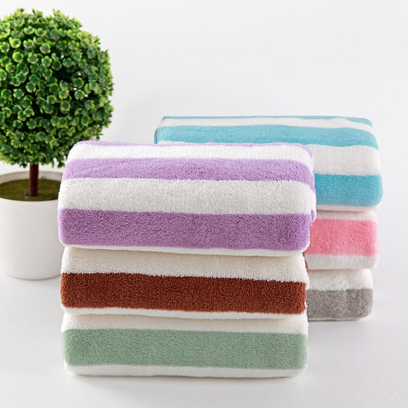 Toalla de Baño Premium Coral Velvet con Rayas Anchas - Edición Mayorista