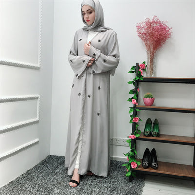 Cardigan Bordado Elegante con Pañoleta a Juego - Image 9