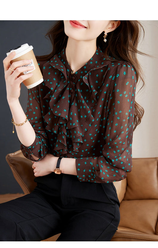 Blusa de Gasa con Cuello de Encaje Floral y Mangas Largas - Image 13