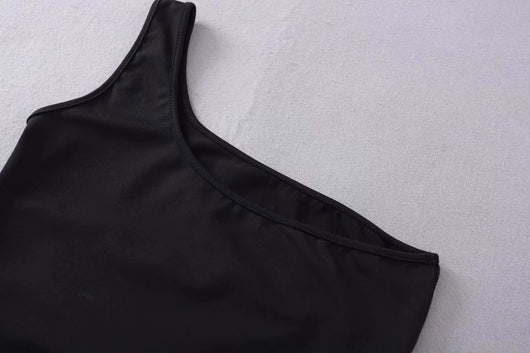 Traje de Baño Asimétrico Cropped con Espalda Descubierta - Image 17