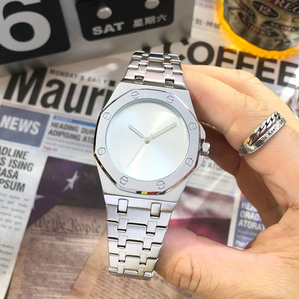 Reloj de Cuarzo Octagonal para Hombre - Resistente al Agua y Diseño Minimalista