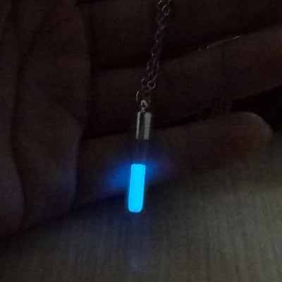 Collar Tubo de Vidrio con Polvo Luminoso - Image 11