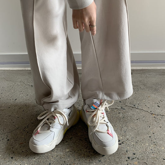 Tenis Plataforma Cuña para Mujer con Cordones y Detalles en Encaje - Image 11