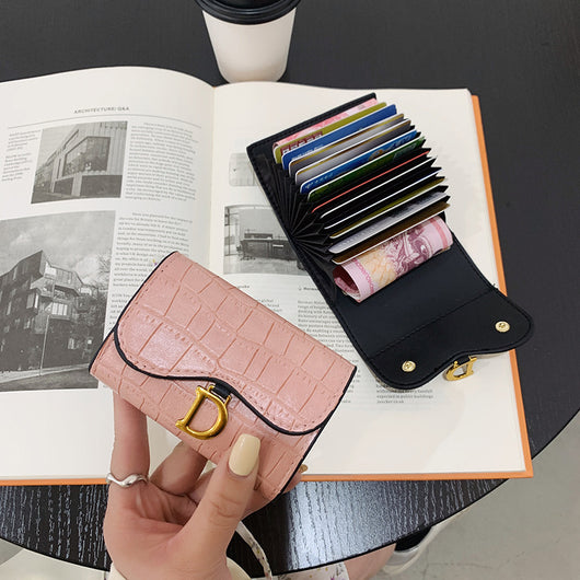Cartera Plegable de Cuero Suave para Mujer - Colores Sólidos - Image 4