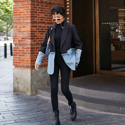 Blazer de Primavera con Costuras de Mezclilla - Image 7
