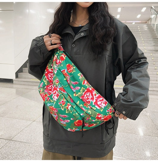 Bolsa Pecho Artística de Moda Contemporánea - Image 35
