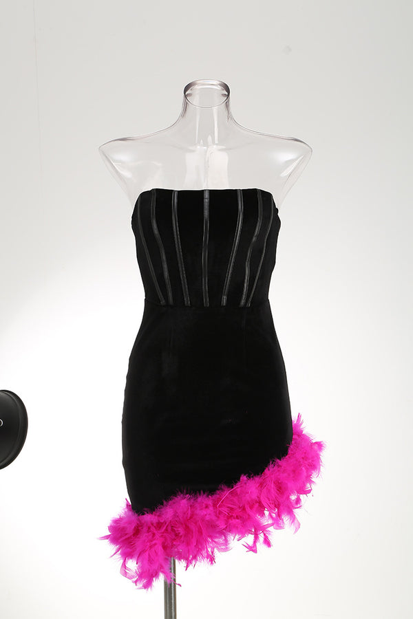 Vestido de Fiesta Ajustado con Plumas y Diseño Asimétrico - Image 6