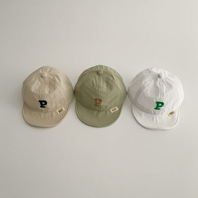 Gorra Infantil con Protección Solar - Diseño Alfabeto - Image 19