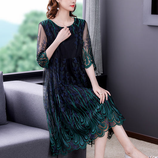 Falda Elegante con Malla Bordada: Efecto Reductor y Estilo Sofisticado - Image 6