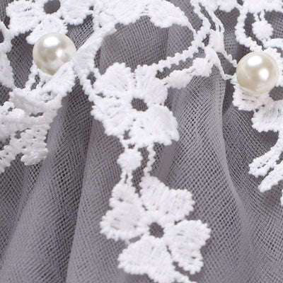 Vestido Infantil Elegante con Encaje y Detalles Perlados - Image 2