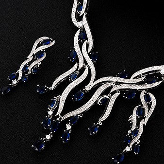 Conjunto de Joyería de Cristal y Zirconia con Colgante de Borla - Image 12