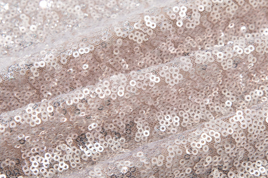 Falda Elegante con Detalles de Lentejuelas y Abertura Trasera - Image 10