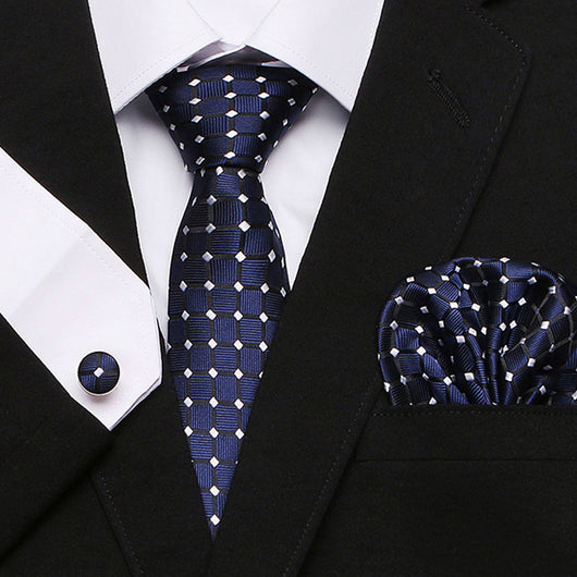 Traje Tres Piezas para Hombre Serie Flor de Anacardo con Corbata - Image 11