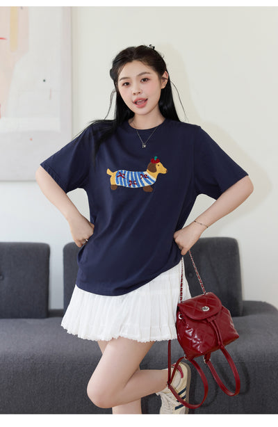 Camiseta Suelta Talla Plus con Estampado de Perro Salchicha - Image 11