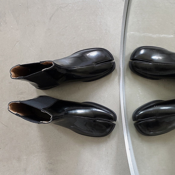 Zapatos de Cuero Charol con Punta Dividida para Hombre y Mujer