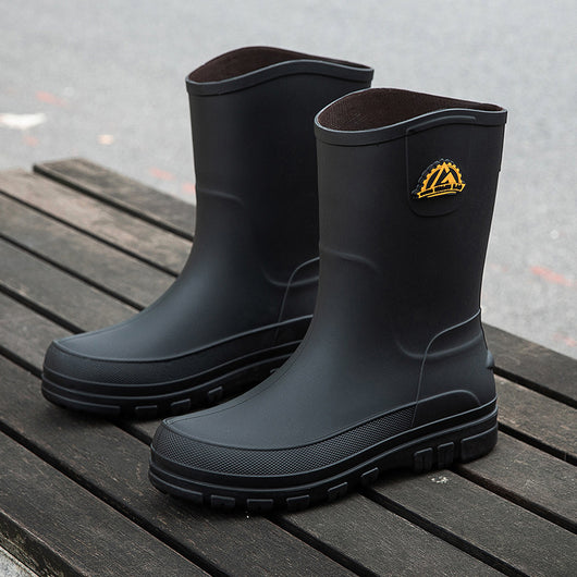 Botas de Lluvia Impermeables para Hombre con Tubo Medio y Suela Antideslizante - Image 6