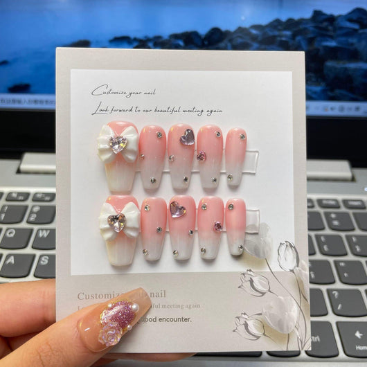 Uñas Decorativas con Terapia de Luz LED