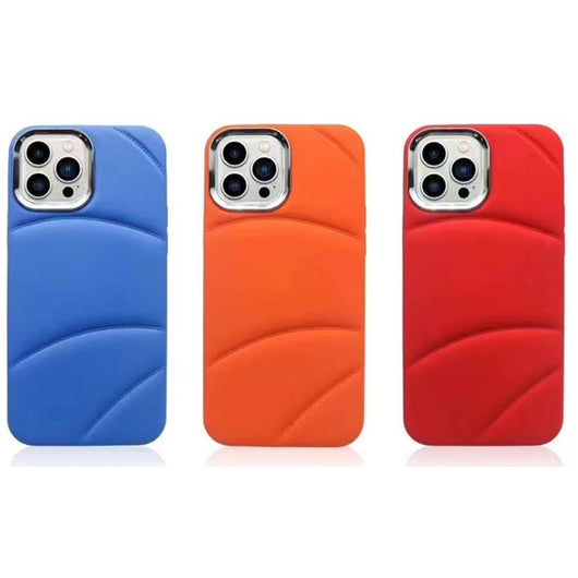 Funda de Teléfono de Silicona Mate con Inyección de Aceite Líquido - Image 2