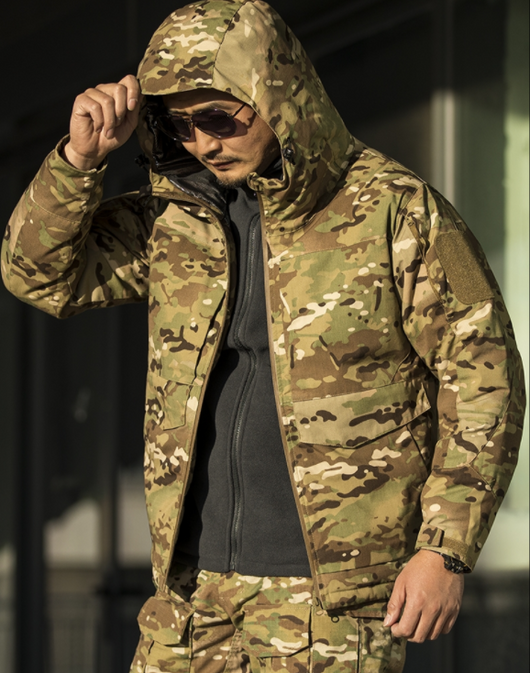 Chaqueta de Algodón para Hombre con Tecnología Reflectante y Aislamiento Térmico - Image 12