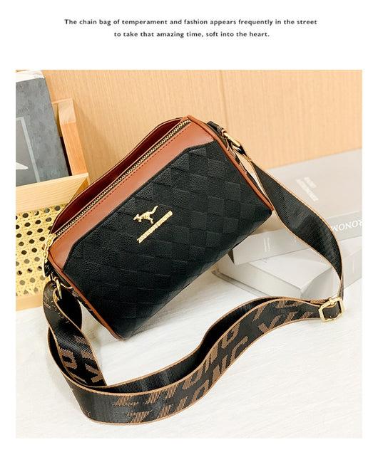 Bolsa Mensajera de Cuero con Detalles en Relieve - Elegancia Minimalista - Image 16