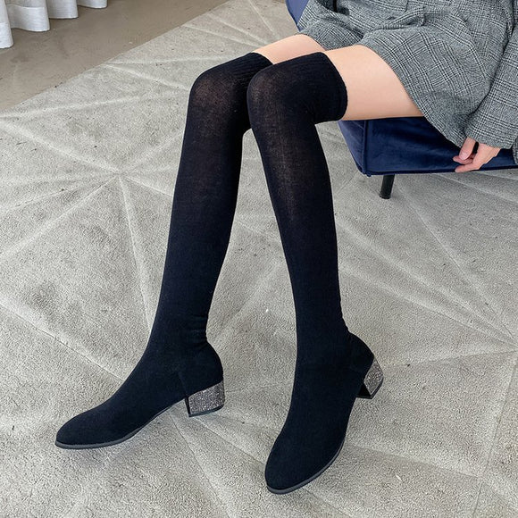 Botas Calcetín Muslo Alto con Tacón Grueso, Punta Afilada y Detalles de Cristal