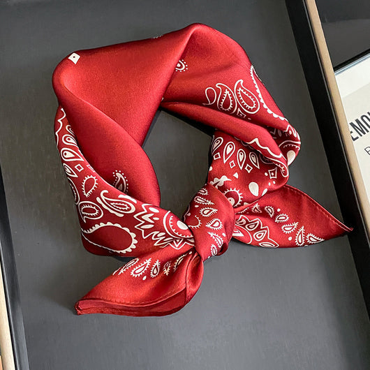 Pañuelo de Seda Versátil y Elegante - Image 25