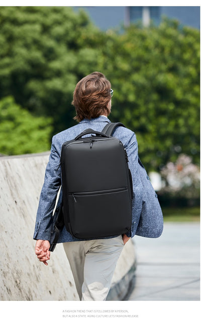 Mochila Profesional Impermeable para Hombre con Compresión Inteligente - Image 11