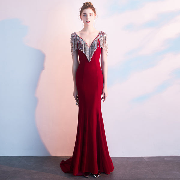 Vestido de Noche Rojo con Cola Sirena Elegante
