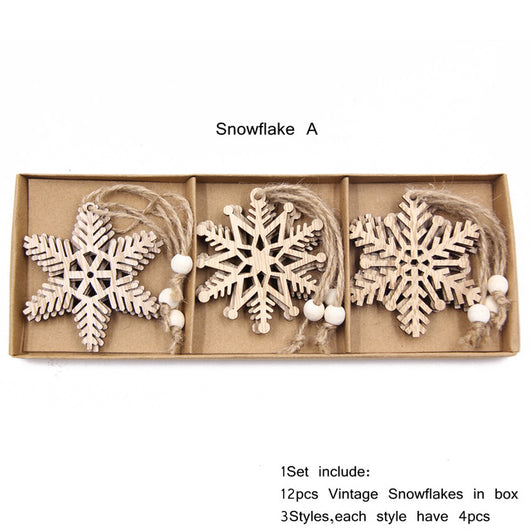 Caja de 12 Adornos Navideños de Madera con Diseños de Copos de Nieve - Image 11