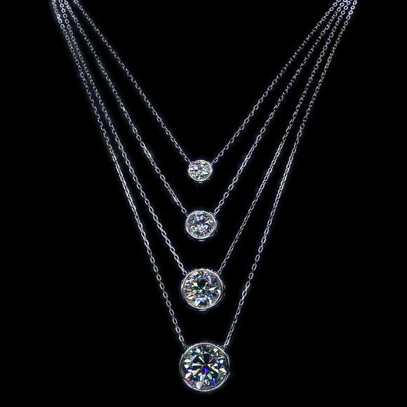 Conjunto de Aretes y Collar de Moissanita Calada de Lujo Accesible