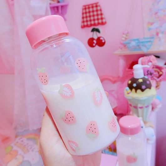 Vaso Térmico Fresa 3D con Diseño Relieve - Strawberry Milk Girl - Image 9